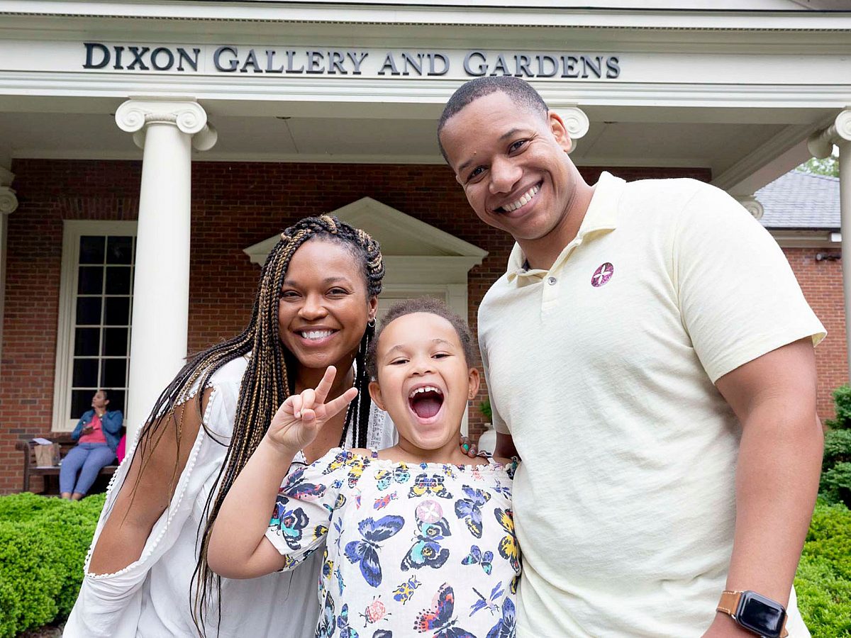 Youth and families at the Dixon Gallery and Gardens